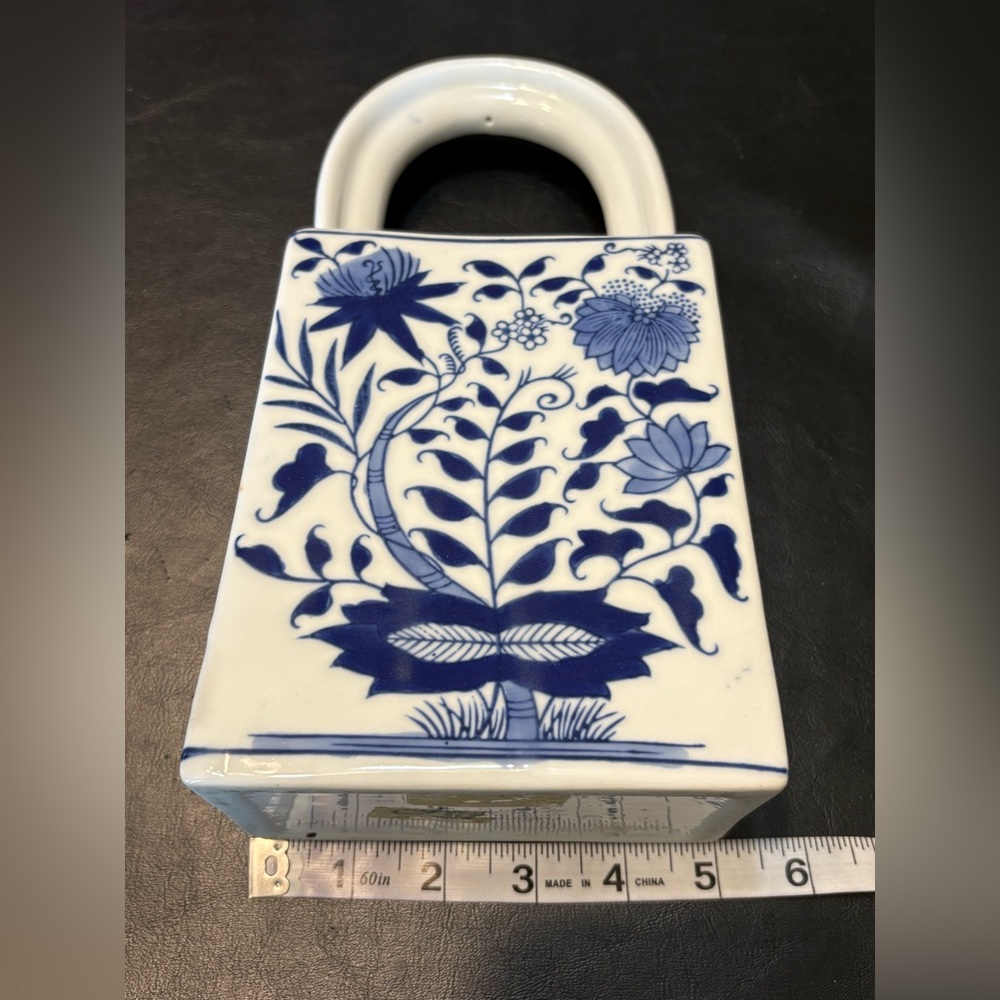 Formalities By Baum Bros Vase Basket Cobalt Blue And White - Picture 9 of 12